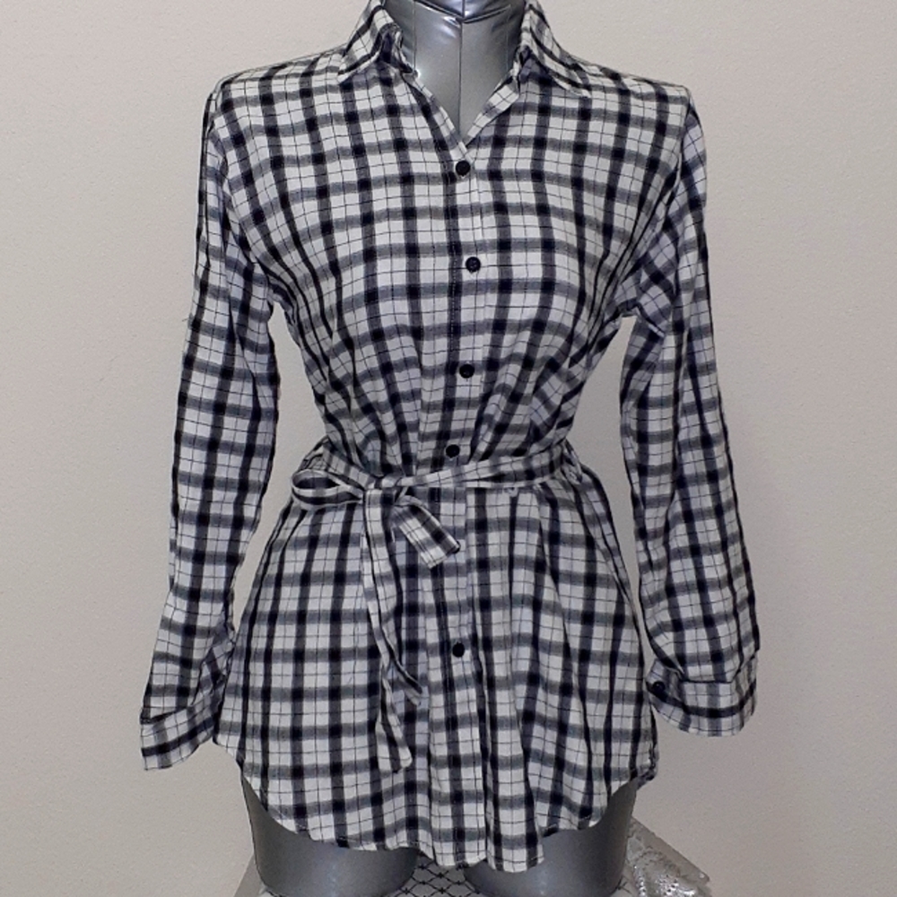 Button Front Plaid Print Shirt
